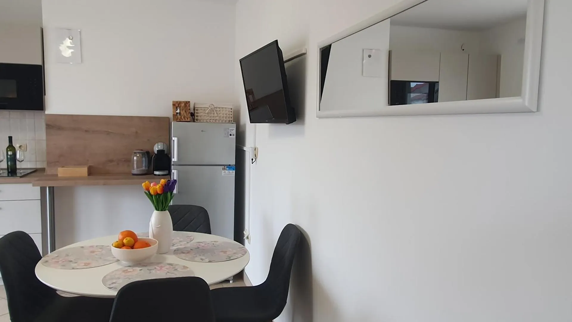 Diana Apartment Gabonjin