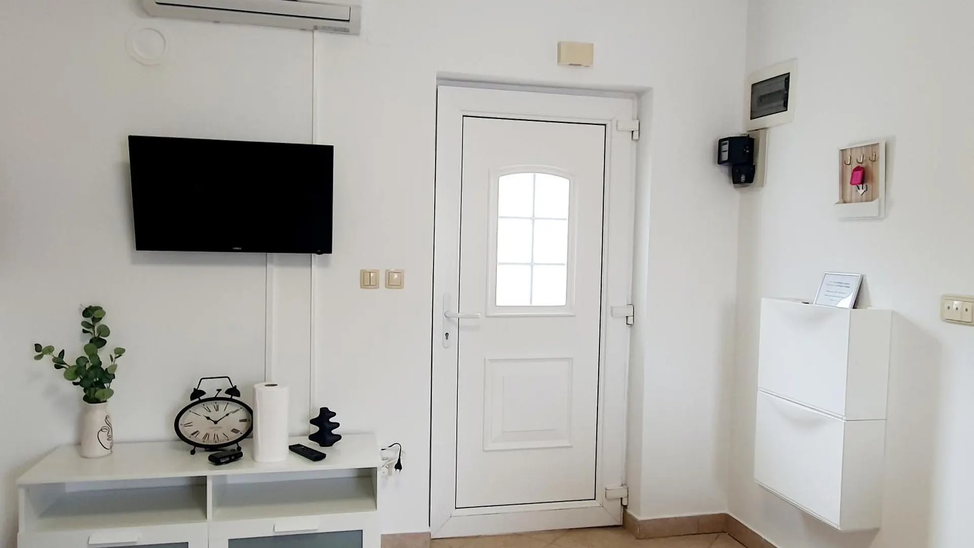 Diana Apartment Gabonjin